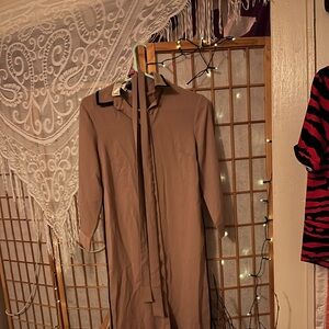 Women’s XS Ann Taylor Blouse.